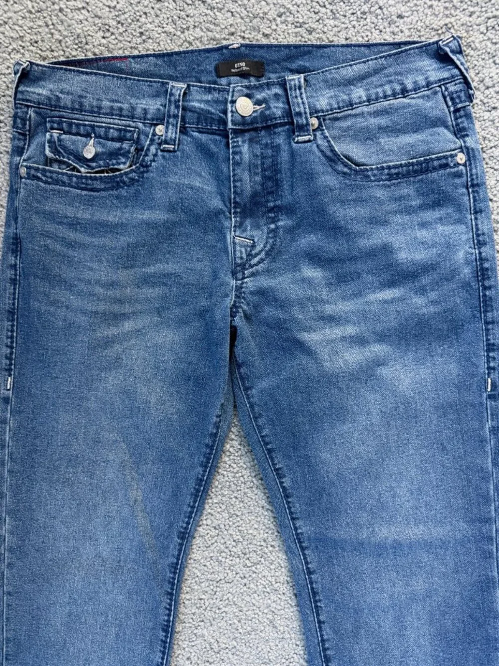 True Religion Geno Big T Flap Slim Jeans Men's Size 34x32-Med. Wash Excellent UC